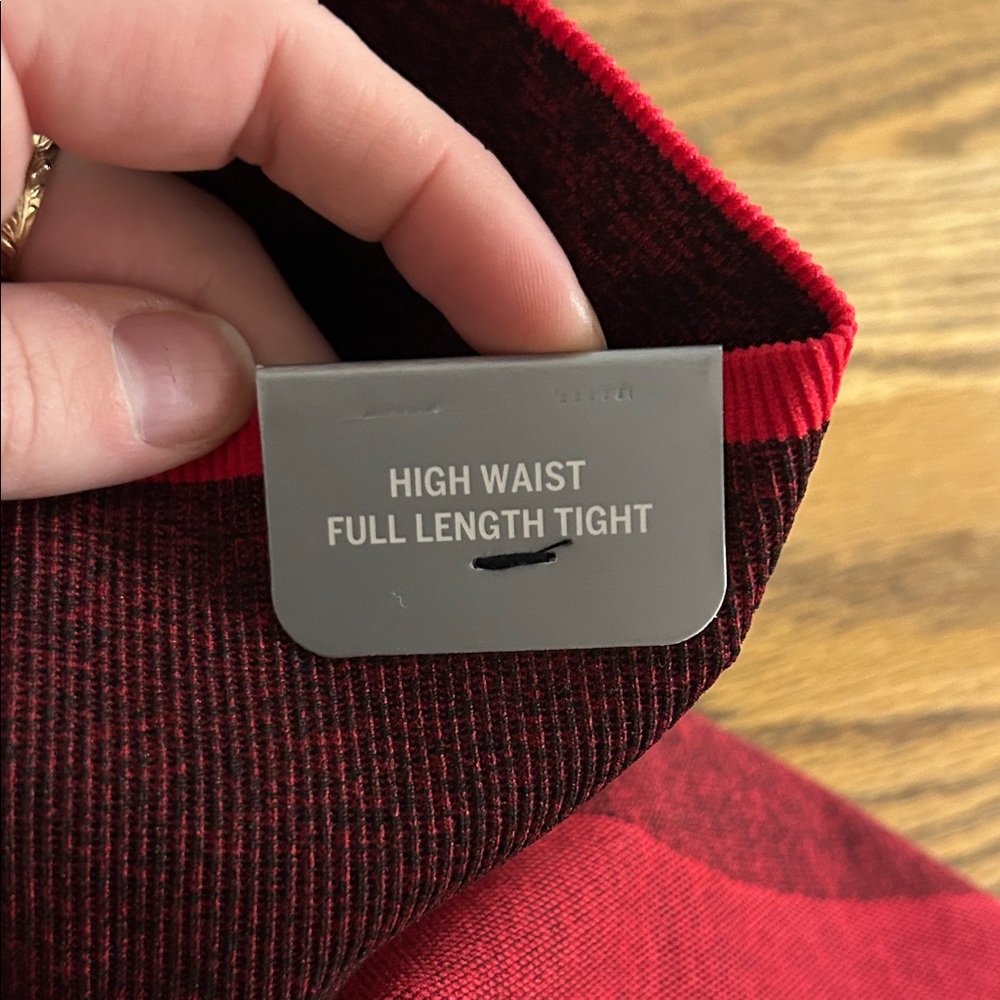 PINK Victoria's Secret Red Sports Bra and Leggings - Picture 8 of 10